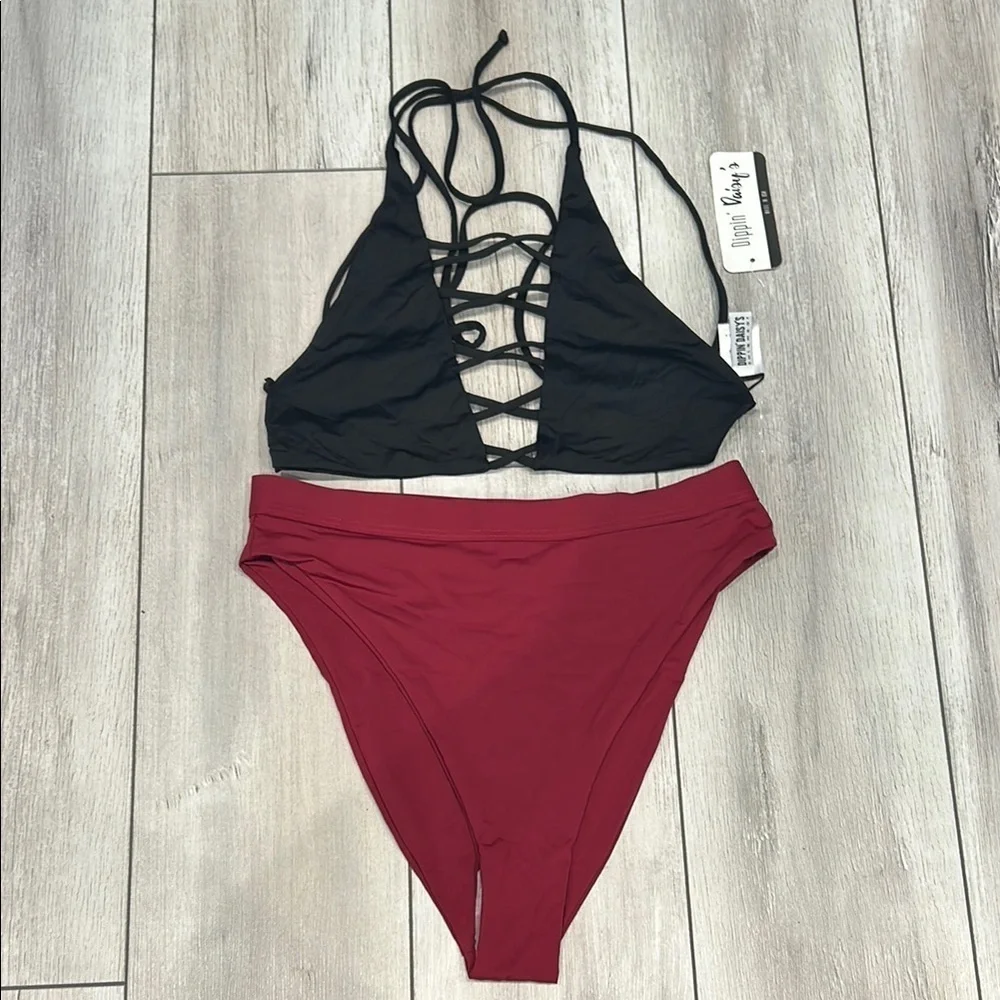 Dippin' Daisy's two piece high cut halter top bikini set size small